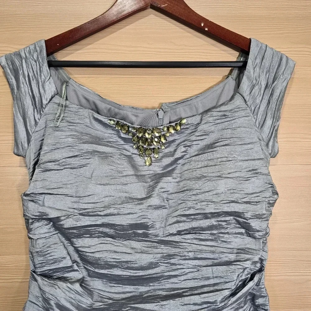 Alex Evenings Dress Womens 16 Ruched Bodycon Silver Beaded Neckline Mini Elegant